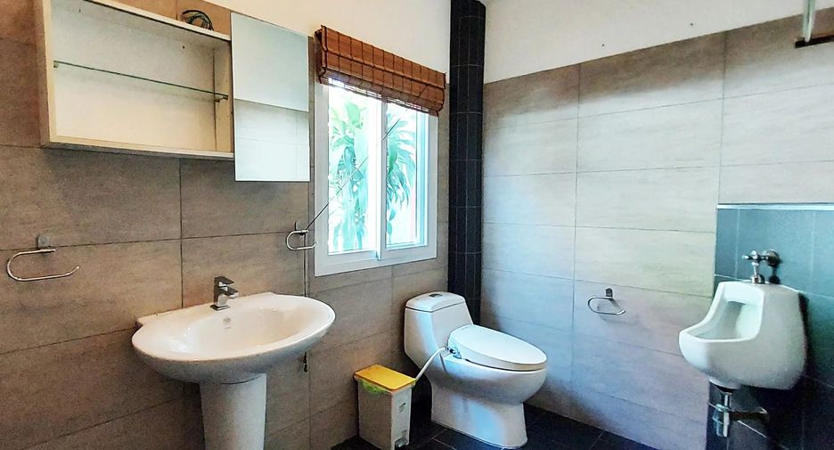 For sale 5 ベッドルーム hotel in Mueang Rayong, Rayong