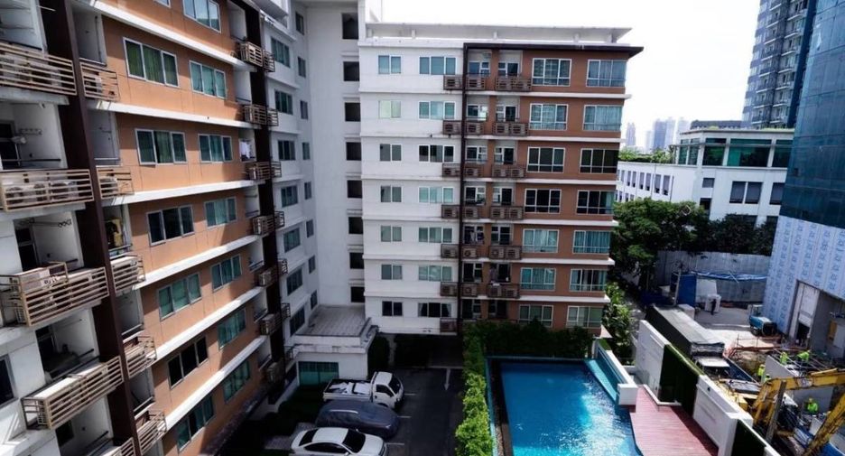 For rent and for sale 1 bed condo in Khlong Toei, Bangkok