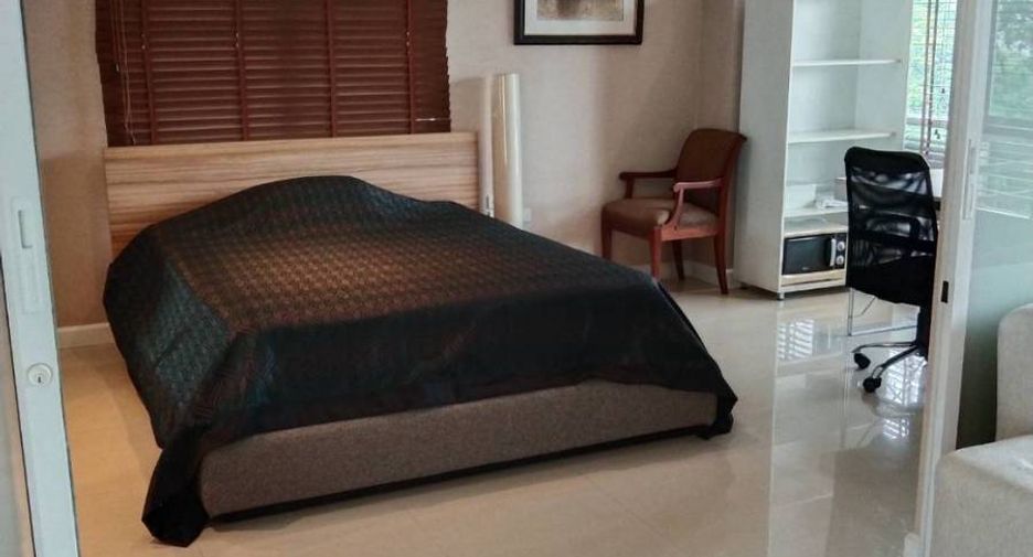 For rent and for sale 1 bed condo in Khlong Toei, Bangkok