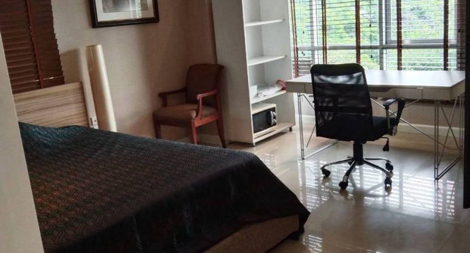 For rent and for sale 1 bed condo in Khlong Toei, Bangkok