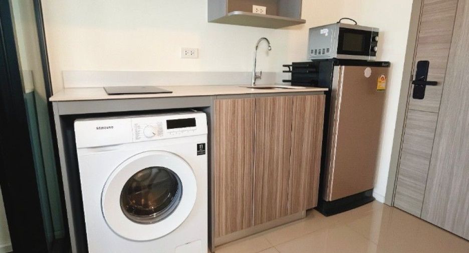 For sale 1 bed condo in Khan Na Yao, Bangkok