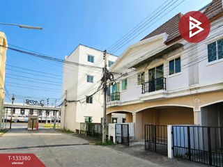 Casa adosada en venta de 3 habitaciones en Ban Pho, Chachoengsao