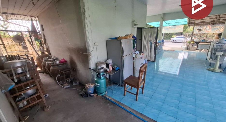 For sale 3 bedrooms house in Thawi Watthana, Bangkok