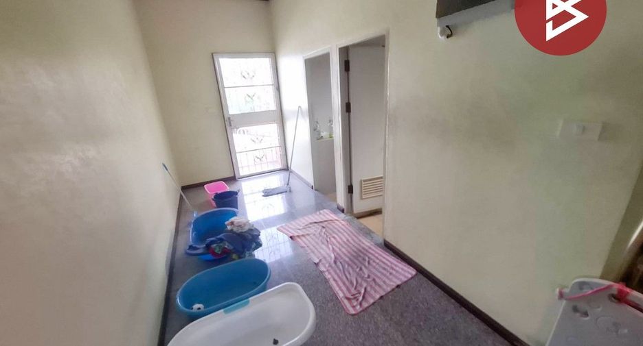 For sale 3 bedrooms house in Thawi Watthana, Bangkok