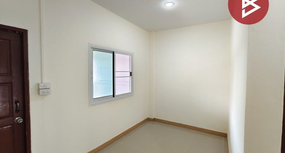 Reihenhaus zum Kauf mit 2 Zimmer in Ban Pong, Ratchaburi