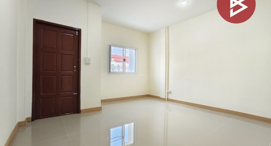 Reihenhaus zum Kauf mit 2 Zimmer in Ban Pong, Ratchaburi