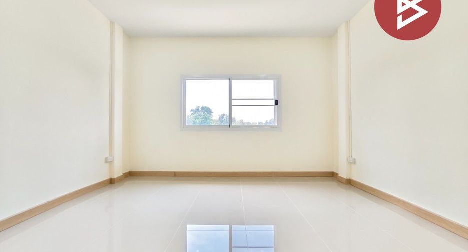 Reihenhaus zum Kauf mit 2 Zimmer in Ban Pong, Ratchaburi