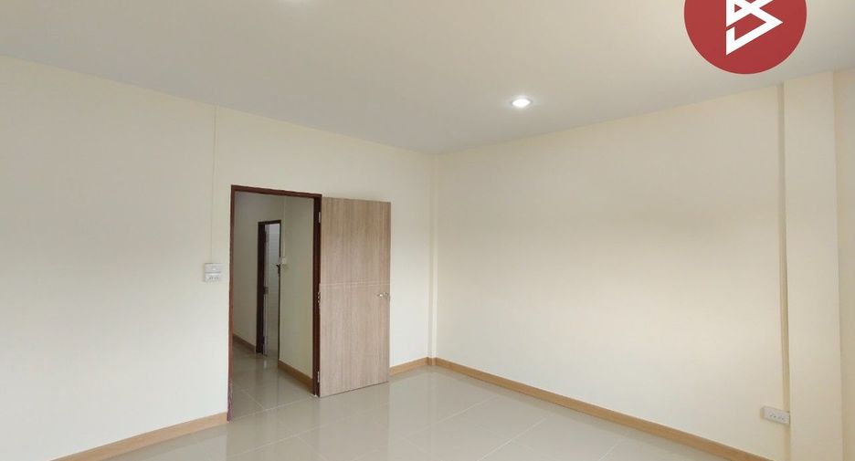 Reihenhaus zum Kauf mit 2 Zimmer in Ban Pong, Ratchaburi