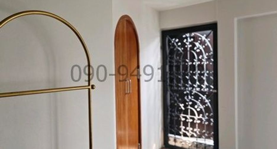 Reihenhaus zur Miete mit 3 Zimmer in Chatuchak, Bangkok