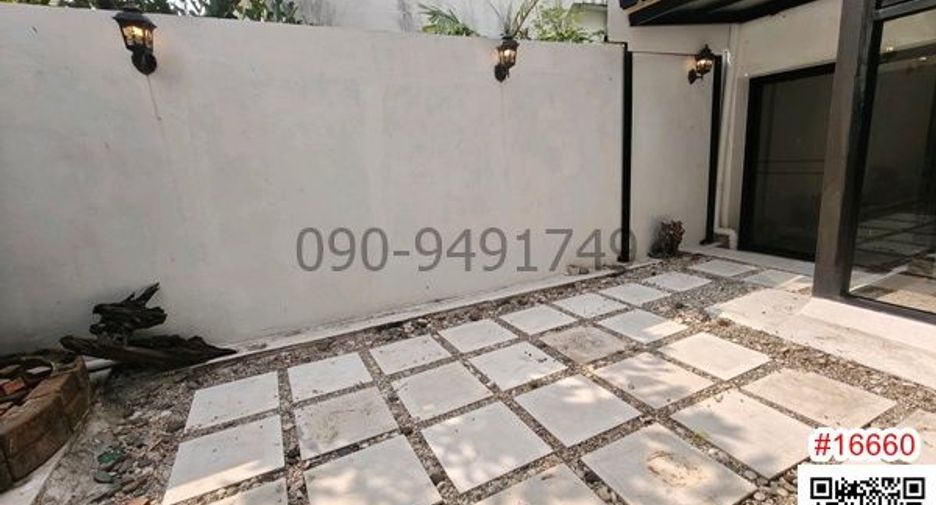 Reihenhaus zur Miete mit 3 Zimmer in Chatuchak, Bangkok
