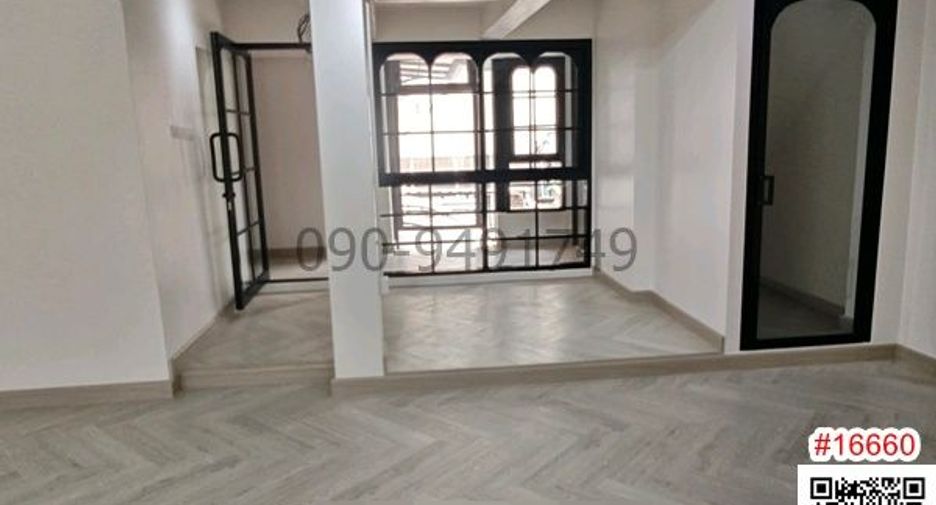Reihenhaus zur Miete mit 3 Zimmer in Chatuchak, Bangkok