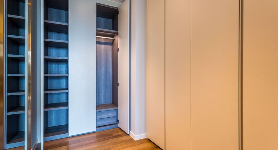For sale 1 bed condo in Pathum Wan, Bangkok