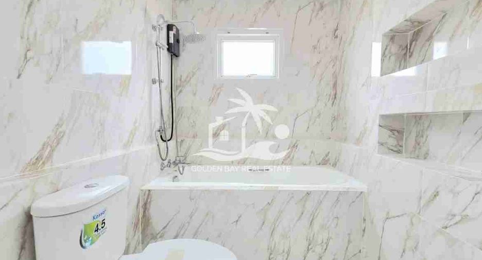 For rent 4 bedrooms house in Bang Lamung, Chonburi