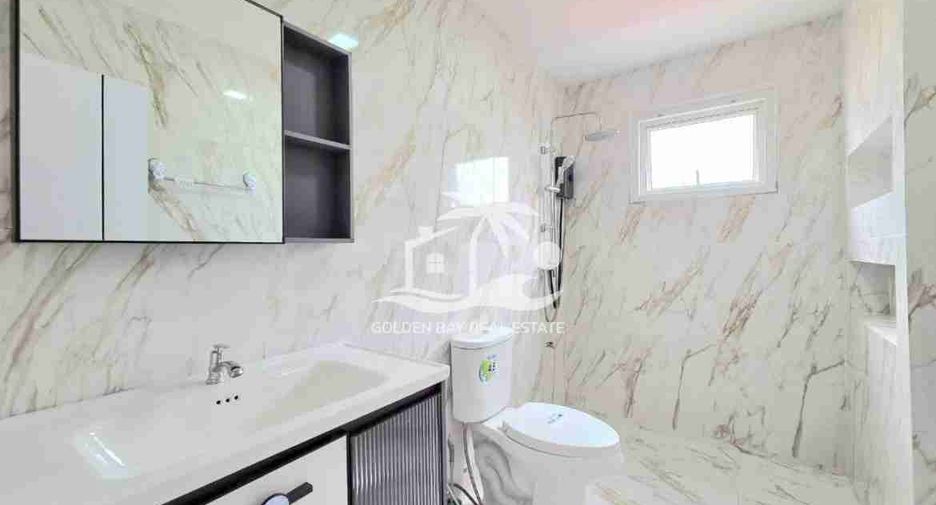 For rent 4 bedrooms house in Bang Lamung, Chonburi