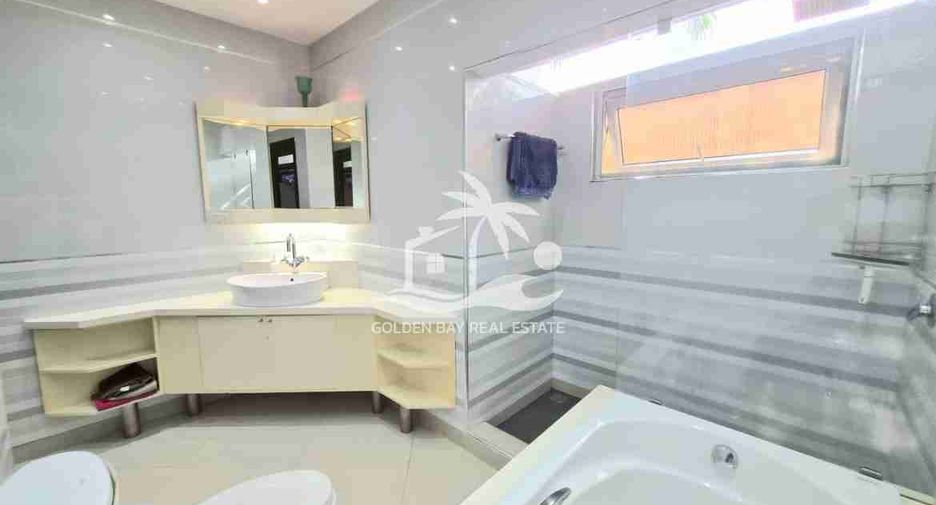 For rent 3 bedrooms house in Bang Lamung, Chonburi