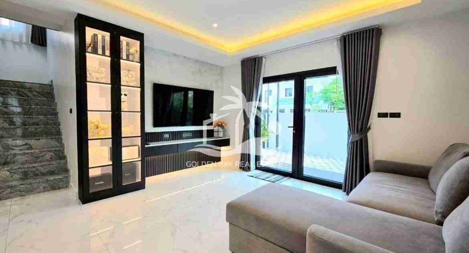 出租 4 卧室 独立屋 在 Bang Lamung, Chon Buri