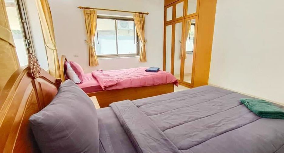 For rent and for sale 3 bedrooms house in Bang Lamung, Chonburi