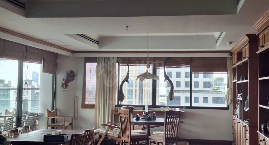 Wohnung zum Kauf mit 3 Zimmer in Khlong Toei, Bangkok