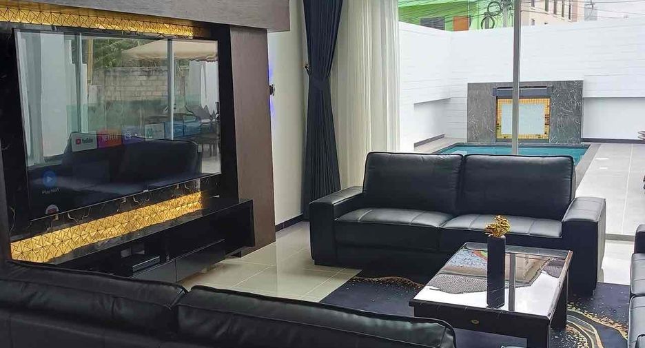 À louer 6 chambres villa à Bang Lamung, Chonburi
