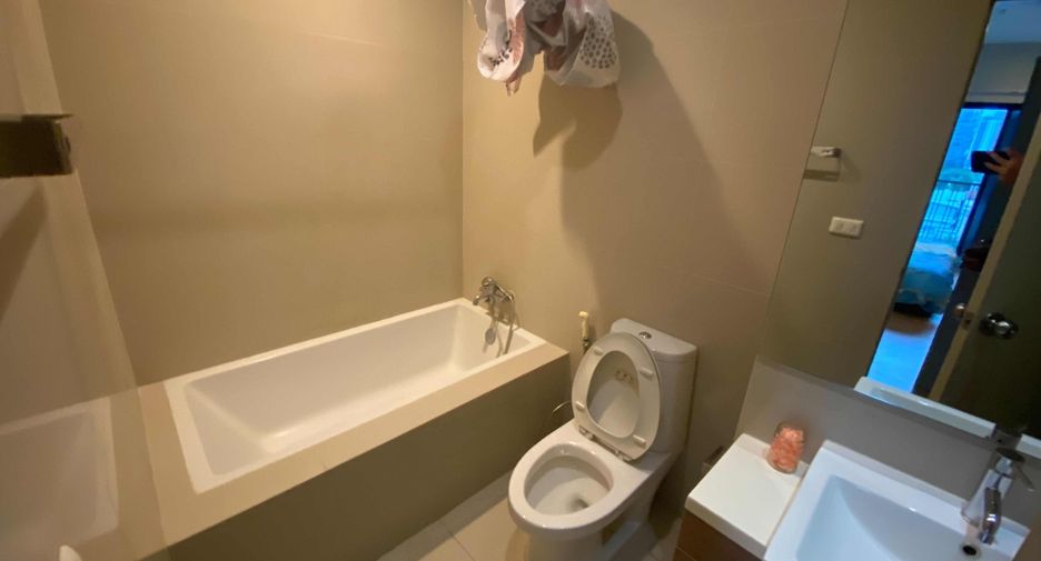 For rent 1 Beds condo in Khlong Toei, Bangkok