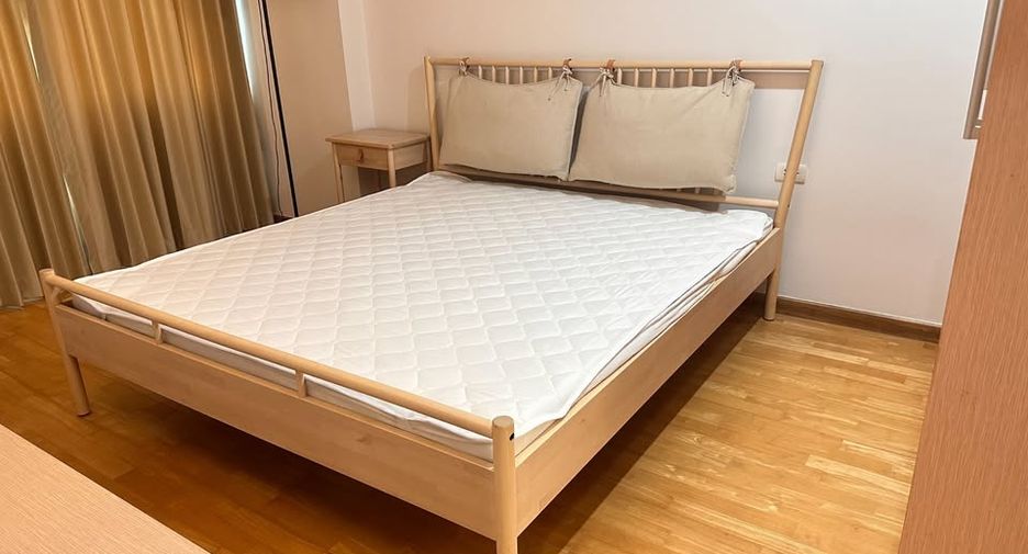 Wohnung zur Miete und zum Kauf mit 2 Zimmer in Phra Khanong, Bangkok