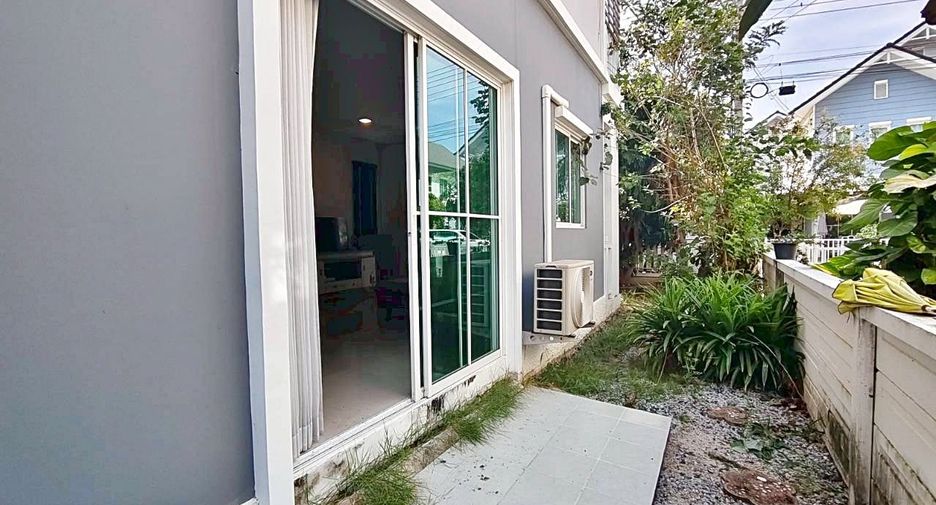 Haus zur Miete mit 4 Zimmer in Mueang Samut Prakan, Samut Prakan