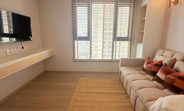 For rent 2 bedrooms condo in Phra Khanong, Bangkok