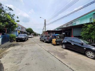 For sale 1 bed townhouse in Lat Krabang, Bangkok