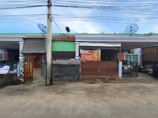 For sale 2 bedrooms townhouse in Ban Khai, Rayong