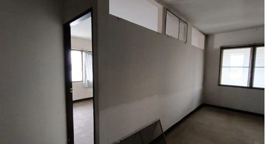 For sale 1 bed office in Mueang Lamphun, Lamphun