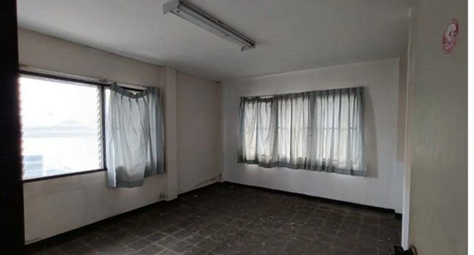 For sale 1 bed office in Mueang Lamphun, Lamphun