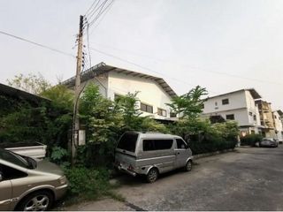 ขาย 1 เตียง พื้นที่ค้าปลีก ใน สนม, สุรินทร์