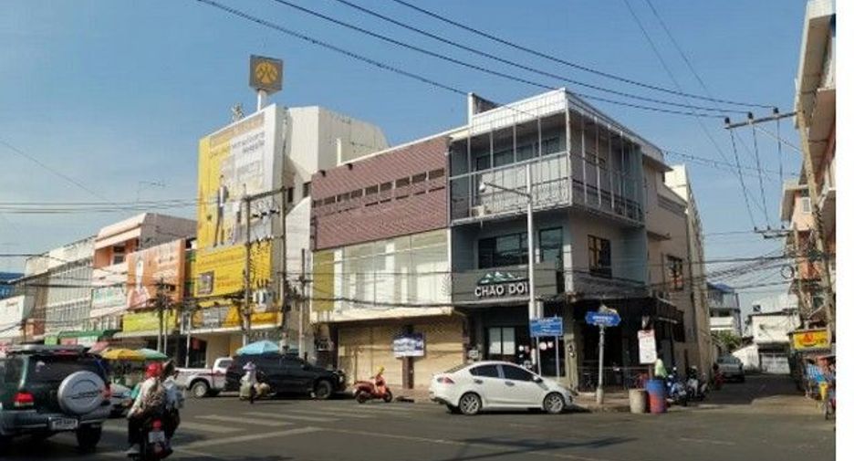 For sale 1 bed retail Space in Sanom, Surin