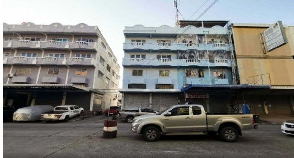 Gewerbefläche zum Kauf mit 1 Zimmer in Bang Phli, Samut Prakan