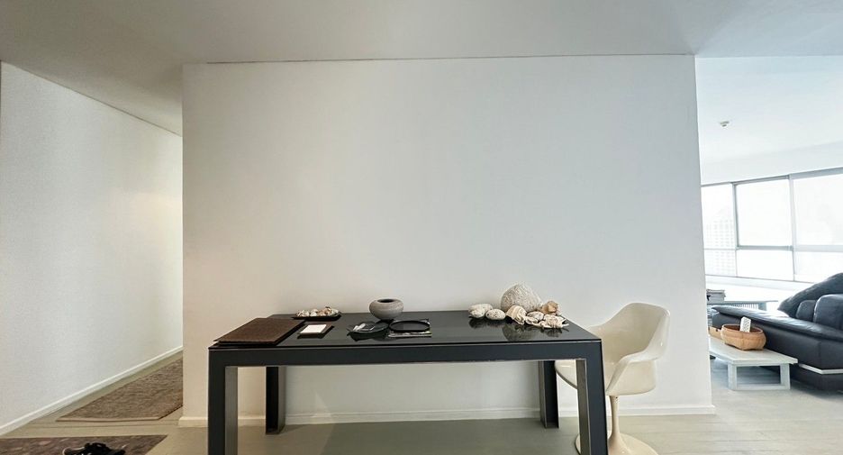 Wohnung zum Kauf mit 4 Zimmer in Khlong Toei, Bangkok