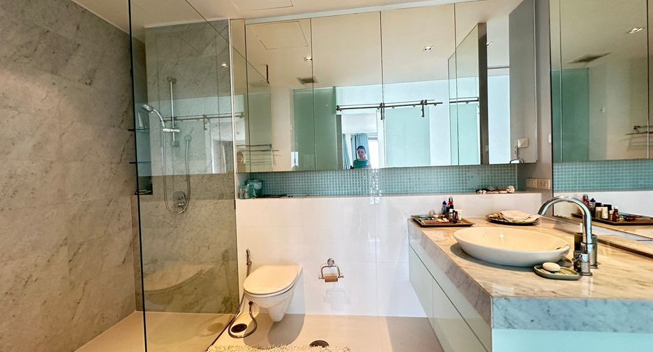Wohnung zum Kauf mit 4 Zimmer in Khlong Toei, Bangkok