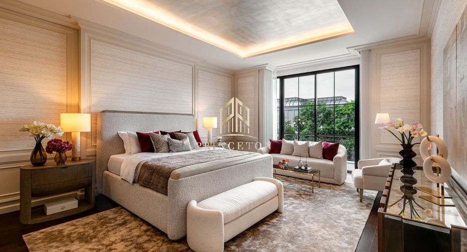 For sale 5 bedrooms house in Bang Kapi, Bangkok