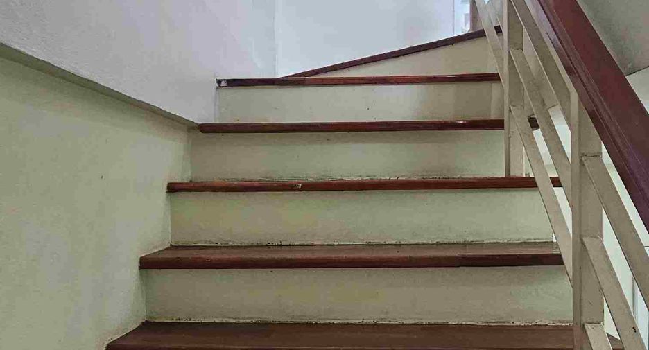 Gewerbefläche zum Kauf mit 3 Zimmer in Mueang Rayong, Rayong