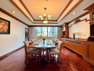 À louer 3 chambres appartement à Watthana, Bangkok