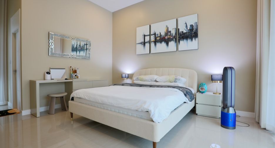 Haus zum Kauf mit 4 Zimmer in East Pattaya, Pattaya