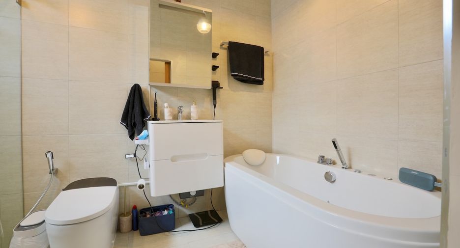 Haus zum Kauf mit 4 Zimmer in East Pattaya, Pattaya