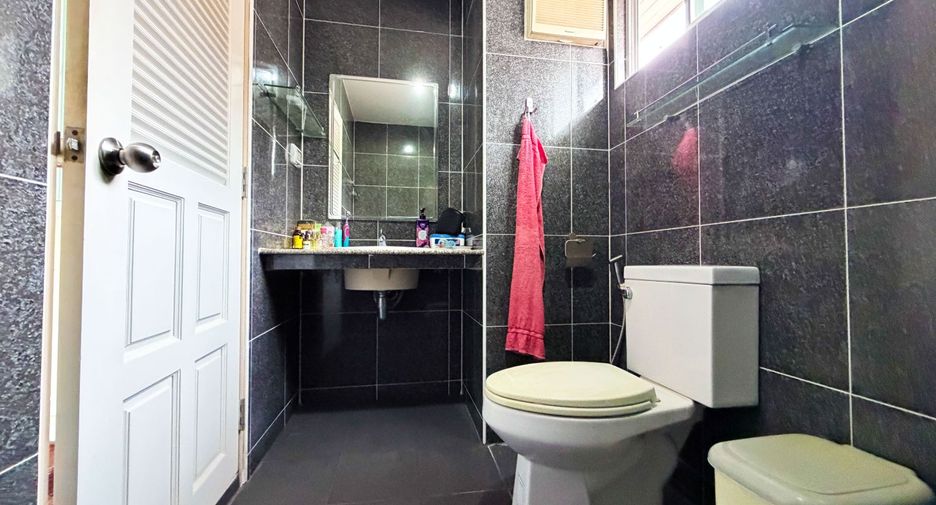 For sale 3 bedrooms house in Ban Pong, Ratchaburi