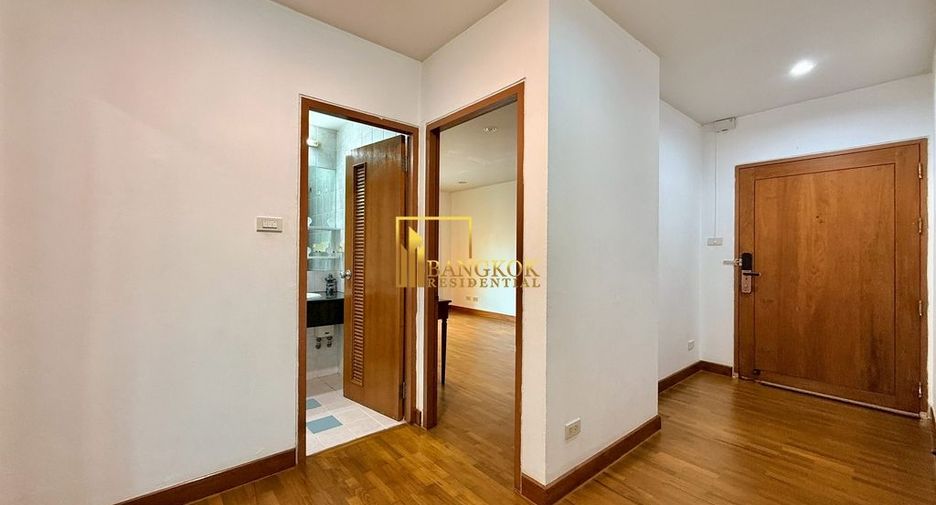 For rent 2 bedrooms apartment in Watthana, Bangkok