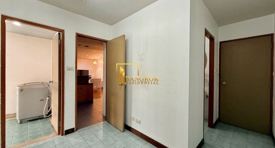 For rent 2 bedrooms apartment in Watthana, Bangkok