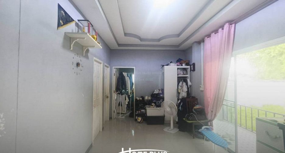 For sale 3 bedrooms house in Don Mueang, Bangkok