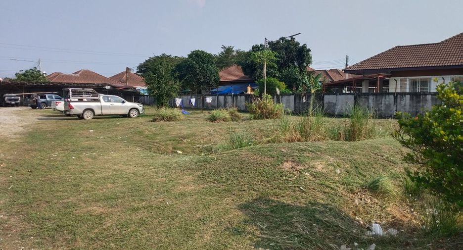 For sale 30 bedrooms apartment in Si Racha, Chonburi