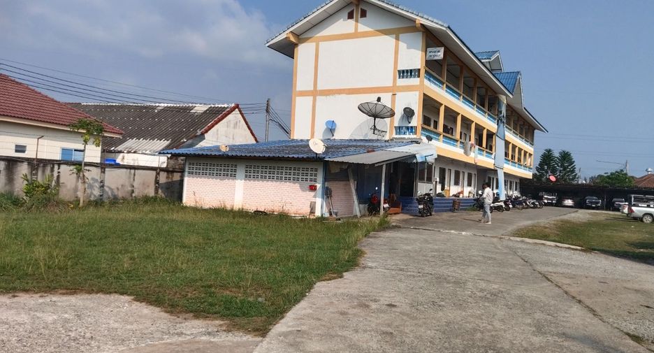 For sale 30 bedrooms apartment in Si Racha, Chonburi