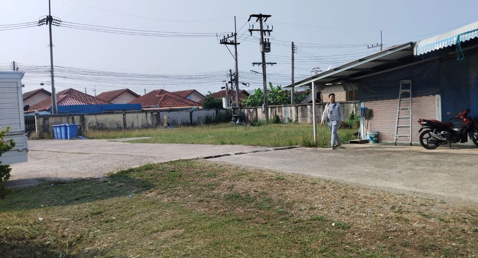 For sale 30 bedrooms apartment in Si Racha, Chonburi