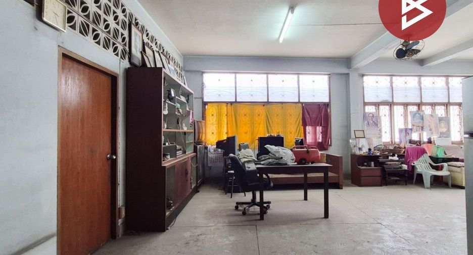 For sale 4 bedrooms retail Space in Mueang Ratchaburi, Ratchaburi