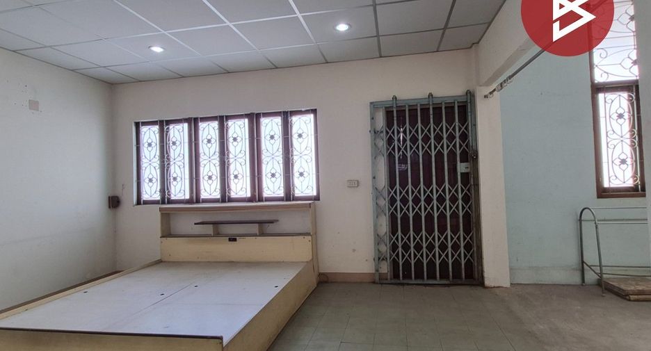 For sale 4 bedrooms retail Space in Mueang Ratchaburi, Ratchaburi